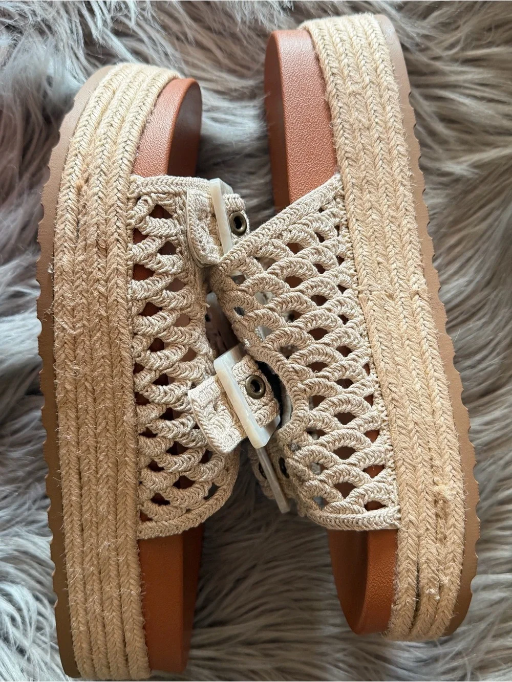 *NWOT* Madden NYC Crochet Sandals (Women’s Size 9)
